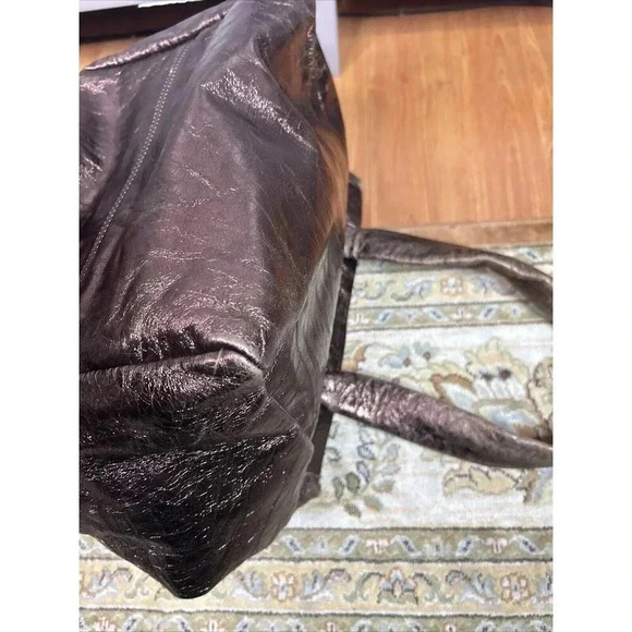 Dries Van Noten Bronze Tote Magnetic Closure Tubolar Handles Made in Italy - Picture 12 of 12